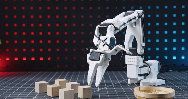 Hiwonder LeRobot, Your First "Teach-by-Doing" AI Robotic Arm!